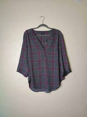 torrid Harper 2X|18-20  Black & Pink Plaid V-Neck Blouse 3/4 Roll Tab Sleeves